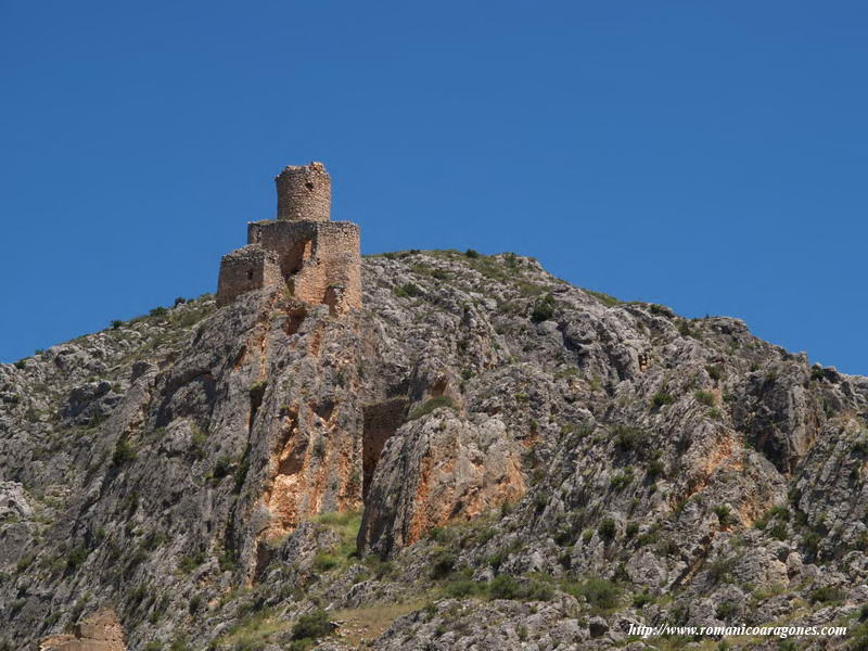 CASTILLO EN ALTURA